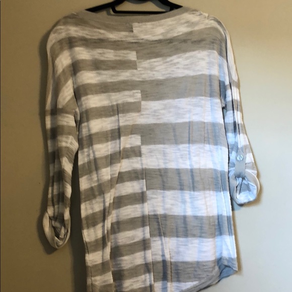 Express 3/4 Top - Picture 3 of 3